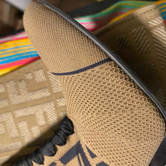 COPY - Fendi Boots on sale now/free gifts - Picture 7 of 11